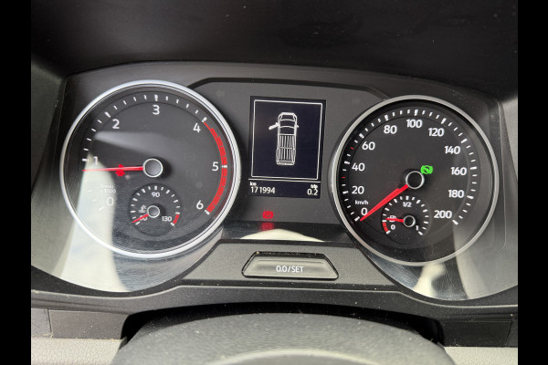 Volkswagen Crafter 30 2.0 TDI 141PK Euro 6 L3H2 Nieuwe APK/Automaat/CarPlay/camera/cruise control