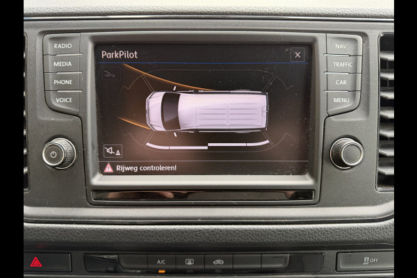 Volkswagen Crafter 30 2.0 TDI 141PK Euro 6 L3H2 Nieuwe APK/Automaat/CarPlay/camera/cruise control