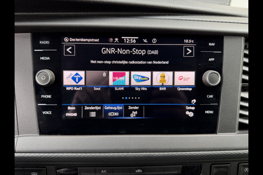 Volkswagen Transporter 2.0 TDI 150PK Euro 6 L1H1 28 CarPlay/cruise control/navigatie systeem