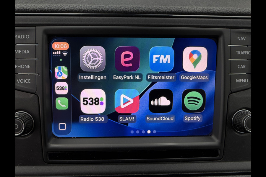 Volkswagen Crafter 35 2.0 TDI 141 PK Euro 6 L3H3 Nieuwe apk/Automaat/CarPlay/trekhaak/cruise control