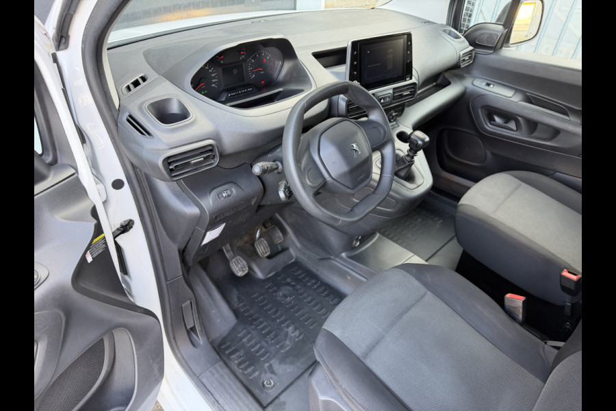 Peugeot Partner 1.2 PureTech Premium CarPlay/cruise control/navigatie systeem