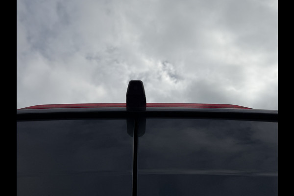 Volkswagen Crafter 35 2.0 TDI 141PK EUR 6 L3H3 Cruise Control/CarPlay/camera