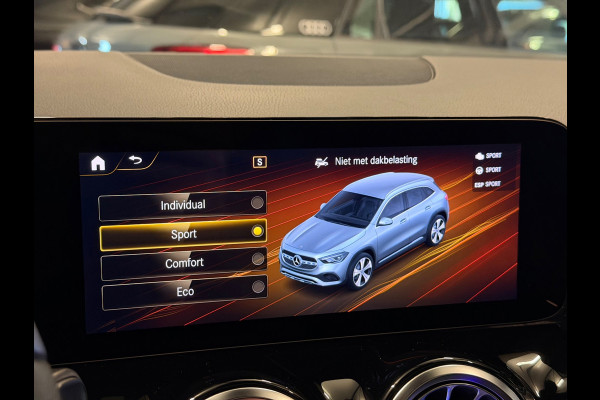 Mercedes-Benz GLA 200 AMG|PANO|SFEER|MEMORY|VOL!