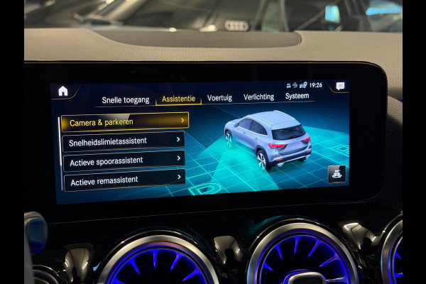 Mercedes-Benz GLA 200 AMG|PANO|SFEER|MEMORY|VOL!