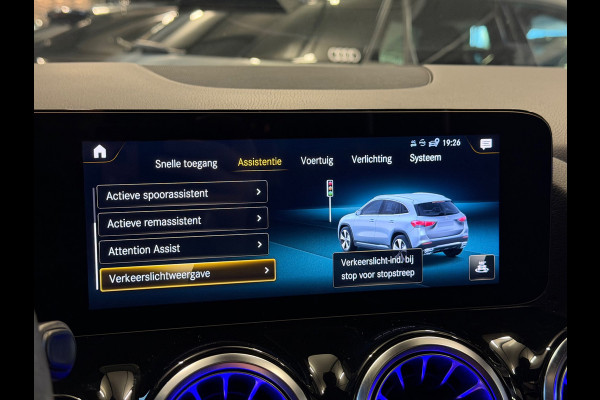 Mercedes-Benz GLA 200 AMG|PANO|SFEER|MEMORY|VOL!