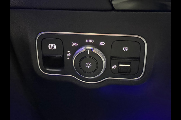 Mercedes-Benz GLA 200 AMG|PANO|SFEER|MEMORY|VOL!