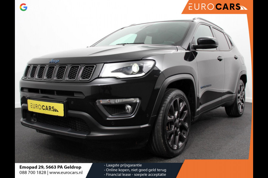 Jeep Compass 4xe 240 Plug-in Hybrid S Navigatie Apple Carplay/Android auto Climate Control Parkeersensoren Camera Elektrisch verstelbare bestuurderstoel Xenon koplampen Stoelverwarming Elektrische achterklep Afneembare trekhaak