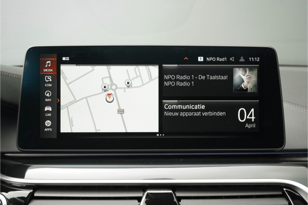 BMW 5 Serie Touring 530i High Executive M-Sport Pano Laser ACC H/K Memory 20"