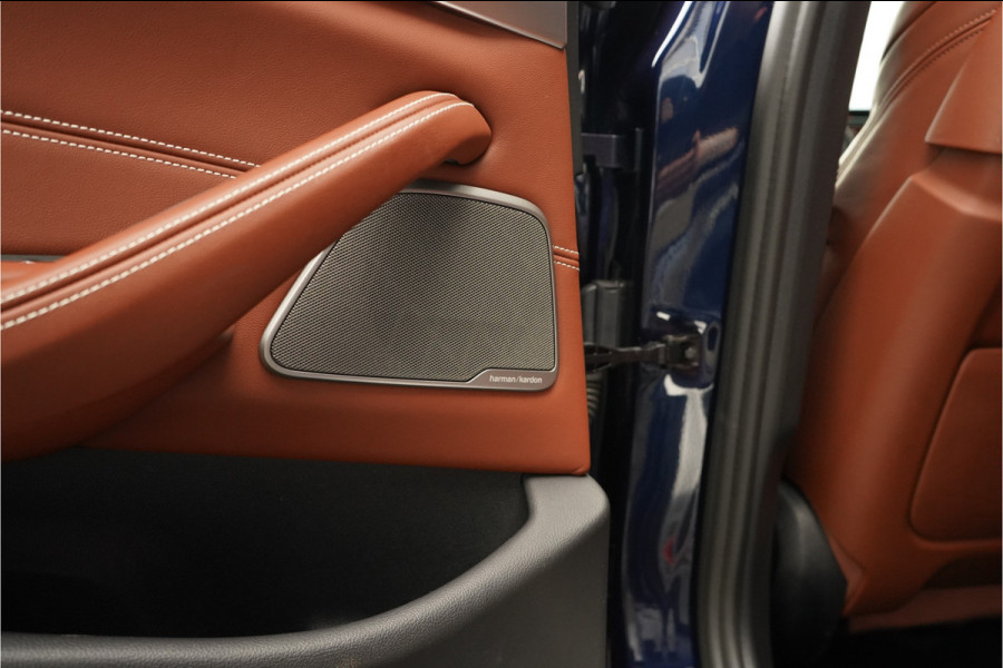 BMW 5 Serie Touring 530i High Executive M-Sport Pano Laser ACC H/K Memory 20"