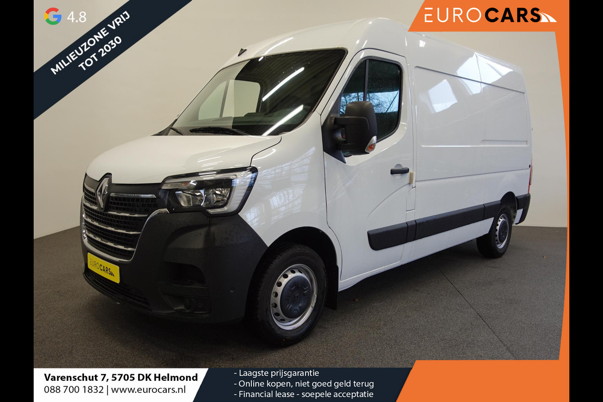 Renault Master T33 2.3 dCi 135 L2H2 BPM VRIJ! Airco Cruise control Parkeersensoren Navigatie Trekhaak