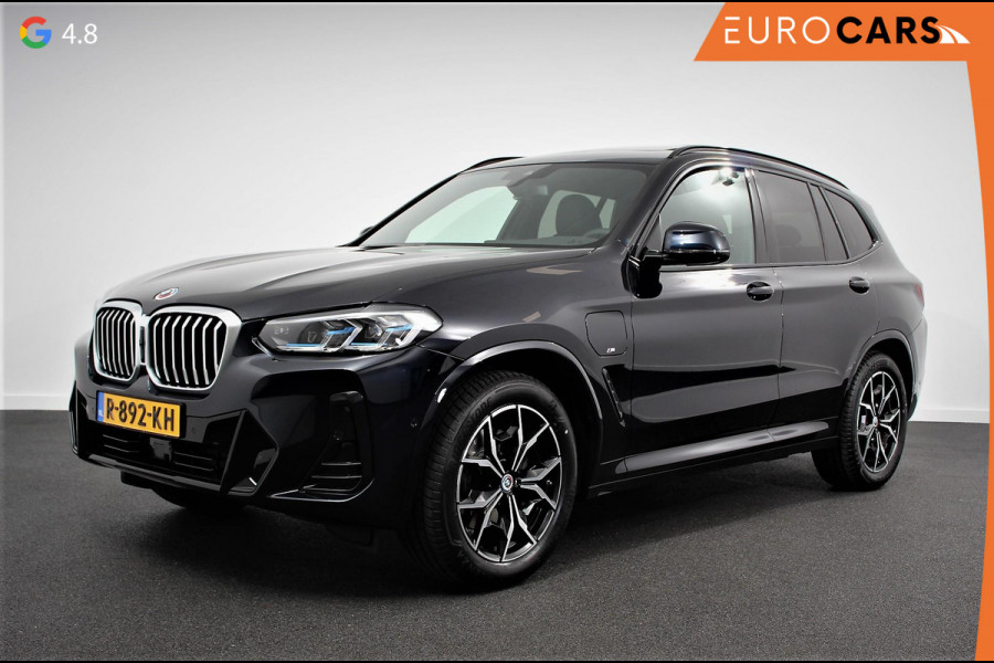BMW X3 xDrive30e M Sport High Executive Panoramadak Camera Navigatie Adaptive Cruise Control DAB Stoelverwarming Apple Carplay LED Koplampen Climate Control 19 InchLichtmetalen velgen