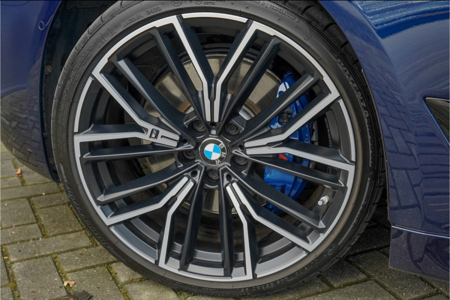 BMW 5 Serie Touring 530i High Executive M-Sport Pano Laser ACC H/K Memory 20"