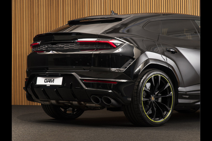 Lamborghini Urus 4.0 V8 Hybrid SE 23" I B&O I PANO I STYLE PACK I VERDE SCANDAL