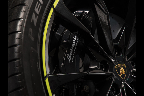 Lamborghini Urus 4.0 V8 Hybrid SE 23" I B&O I PANO I STYLE PACK I VERDE SCANDAL