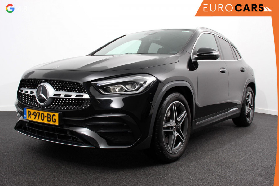 Mercedes-Benz GLA 200 AMG Line Automaat Stoelverwarming Navigatie Climate Control Camera Elektrisch bedienbare achterklep Dab Led Lichtmetalen velgen