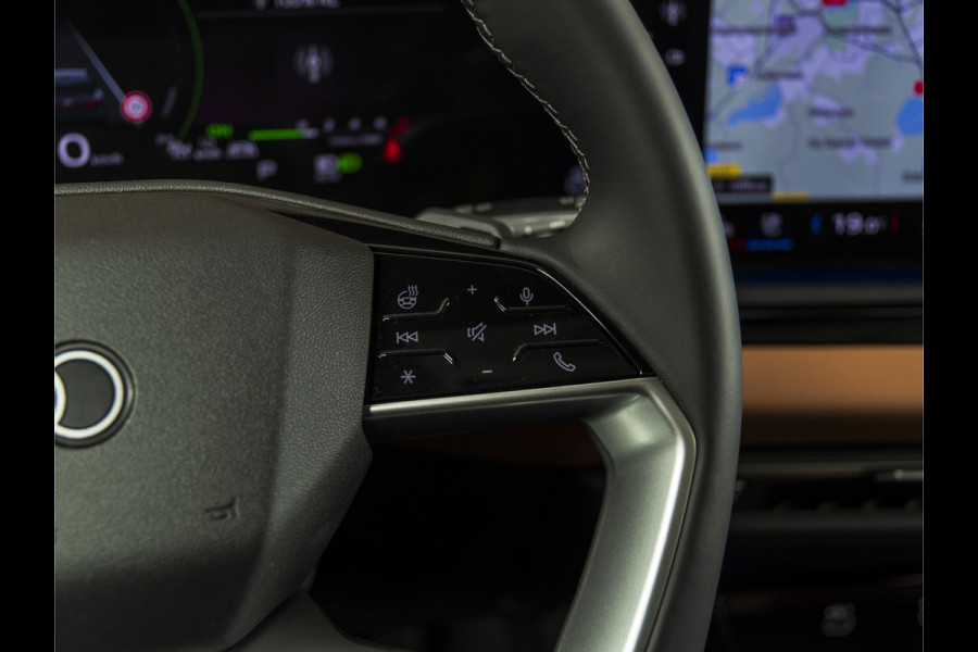 Audi A6 Avant e-hybrid quattro 220kw B&O I OLED I TECH PRO I 21 INCH I MMI PRO I PANO