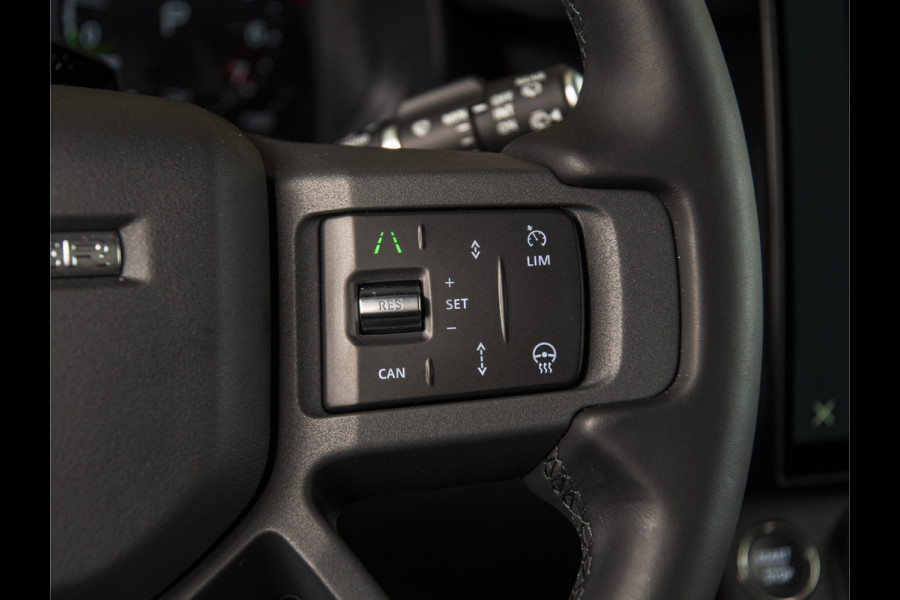Land Rover Defender 110 2.0 P300e 110 X-Dynamic HSE BORASCO GREY | MY26 | PANO | HUD | 22" | MERIDIAN