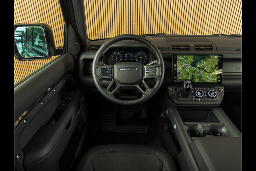 Land Rover Defender 110 2.0 P300e 110 X-Dynamic HSE MY26 | PANO | HUD | 22" | MERIDIAN