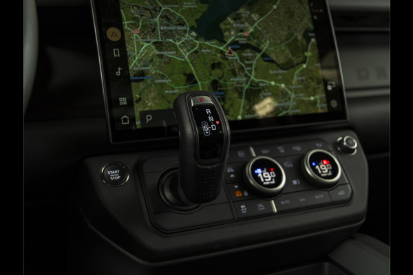 Land Rover Defender 110 2.0 P300e 110 X-Dynamic HSE MY26 | PANO | HUD | 22" | MERIDIAN