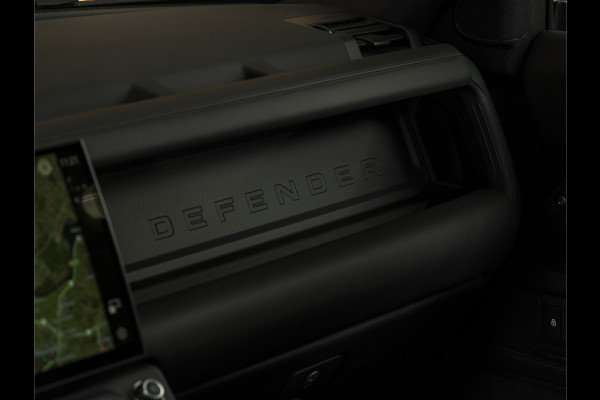 Land Rover Defender 110 2.0 P300e 110 X-Dynamic HSE MY26 | PANO | HUD | 22" | MERIDIAN