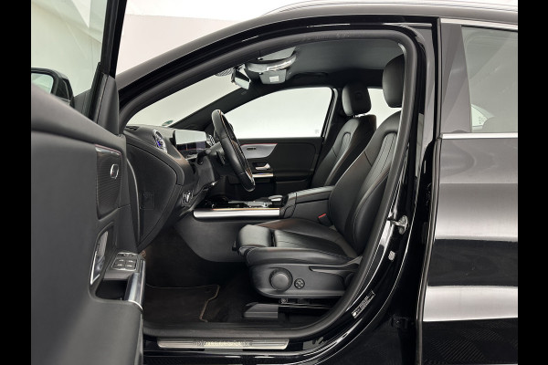 Mercedes-Benz EQA 250 Business Solution Luxury 67 kWh [ 3-Fase ] (INCL-BTW) *FULL-LEATHER | WIDE-SCREEN-DIGI-COCKPIT | FULL-LED | AMBIENT-LIGHT | CAMERA | NAVI-FULLMAP | DAB+ | COMFORT-SEATS | ECC | SHIFT-PADDLES | CRUISE | HEATED-SEATS | TOWBAR | 18''A