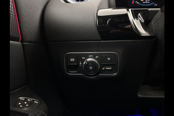 Mercedes-Benz EQA 250 Business Solution Luxury 67 kWh [ 3-Fase ] (INCL-BTW) *FULL-LEATHER | WIDE-SCREEN-DIGI-COCKPIT | FULL-LED | AMBIENT-LIGHT | CAMERA | NAVI-FULLMAP | DAB+ | COMFORT-SEATS | ECC | SHIFT-PADDLES | CRUISE | HEATED-SEATS | TOWBAR | 18''A