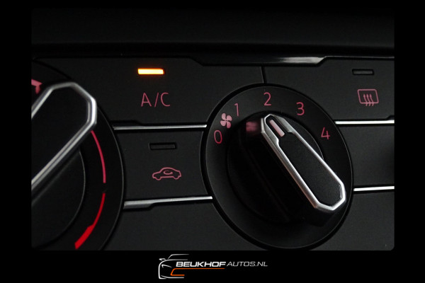 Volkswagen Polo 1.0 TSI Carplay Navi Parkeersensoren Cruise