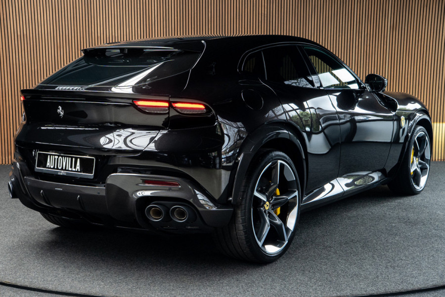 Ferrari Purosangue 6.5 V12 Full options! Nieuw! Alcantara Carbon exterieur & interieur Panoramadak Memory seats met massage functie Rondomzicht camera