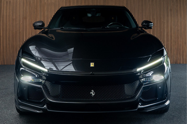 Ferrari Purosangue 6.5 V12 Full options! Nieuw! Alcantara Carbon exterieur & interieur Panoramadak Memory seats met massage functie Rondomzicht camera