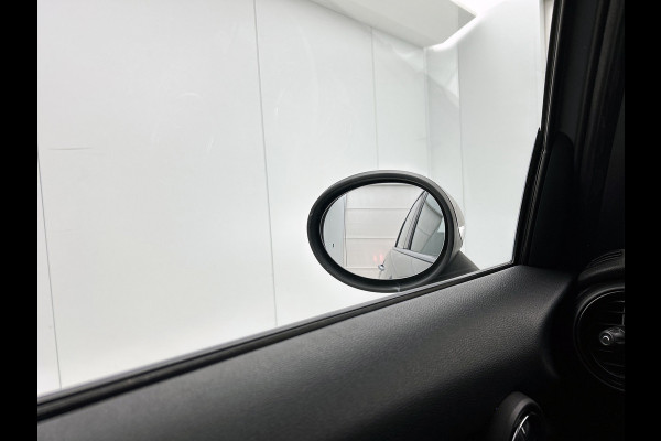 MINI Mini 1.5 Cooper Chili Serious Business(Goed OnderH, Carplay, StoelV, Parkeersensoren, Leer, Led, Climate Con, Etc)