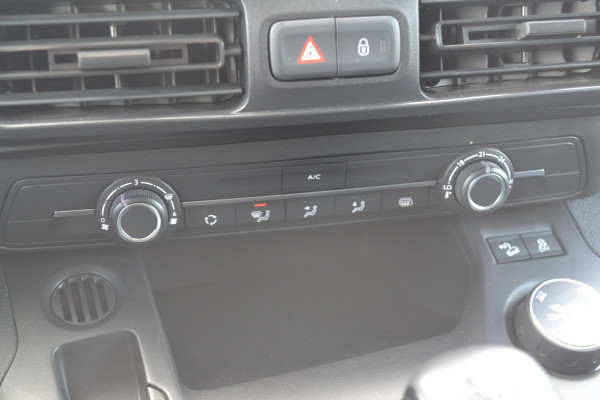 Peugeot Partner 1.5 BlueHDi 130 S&S L2 Dangel 4x4 BPM VRIJ