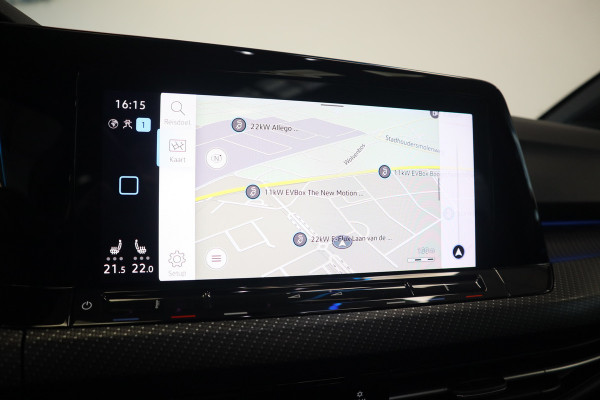 Volkswagen Golf 1.5 eTSI R-Line Business+ R-Line Panoramadak Trekhaak