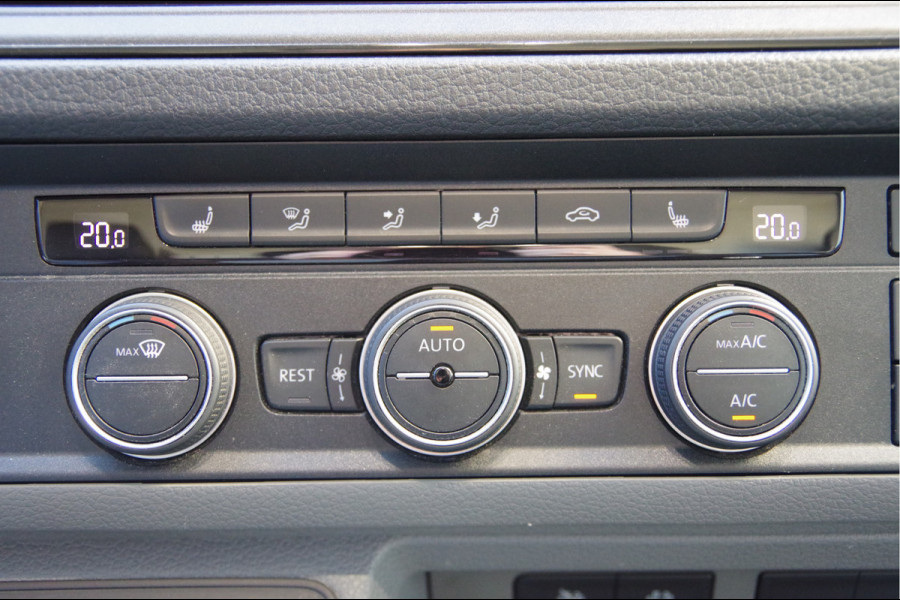 MAN TGE 3.180 35 2.0 L3H3 AUT. LED, LEDER, TREKHAAK, STOELVERWARMING, CAMERA, NAVI, CRUISE, CLIMA, PARKEERSENSOREN, VOORRUIT VERWARMING