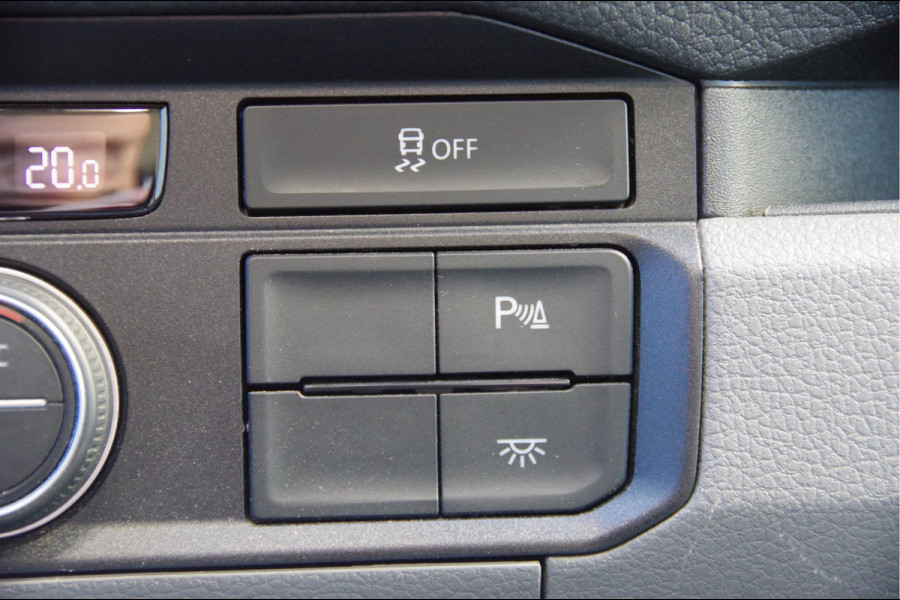 MAN TGE 3.180 35 2.0 L3H3 AUT. LED, LEDER, TREKHAAK, STOELVERWARMING, CAMERA, NAVI, CRUISE, CLIMA, PARKEERSENSOREN, VOORRUIT VERWARMING