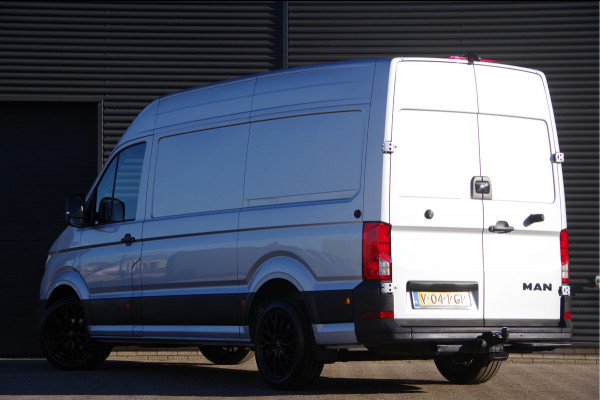 MAN TGE 3.180 35 2.0 L3H3 AUT. LED, LEDER, TREKHAAK, STOELVERWARMING, CAMERA, NAVI, CRUISE, CLIMA, PARKEERSENSOREN, VOORRUIT VERWARMING