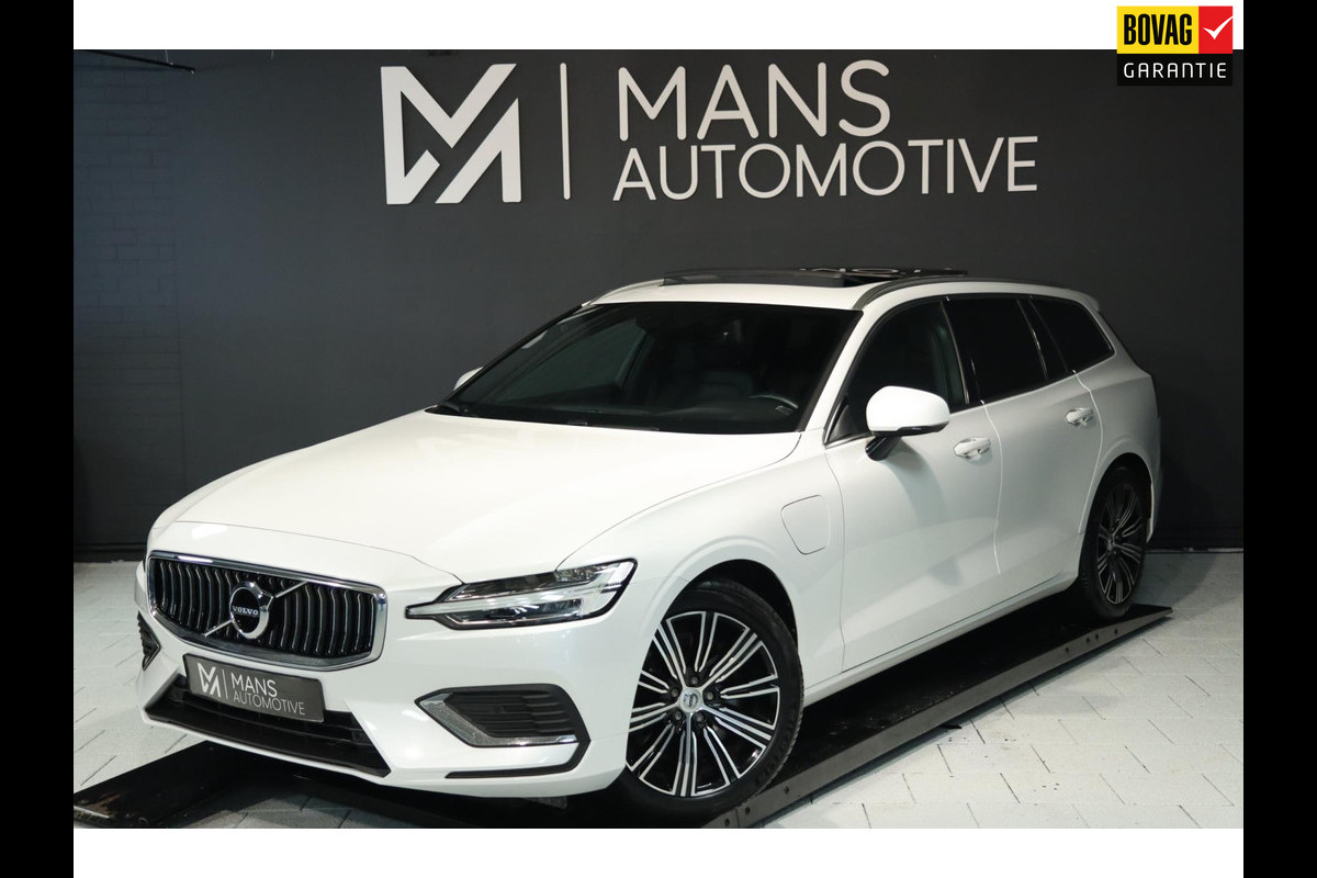 Volvo V60 2.0 T8 AWD Inscription / PANO / HK / MEMORY / ACC / KEYLESS / CAMERA