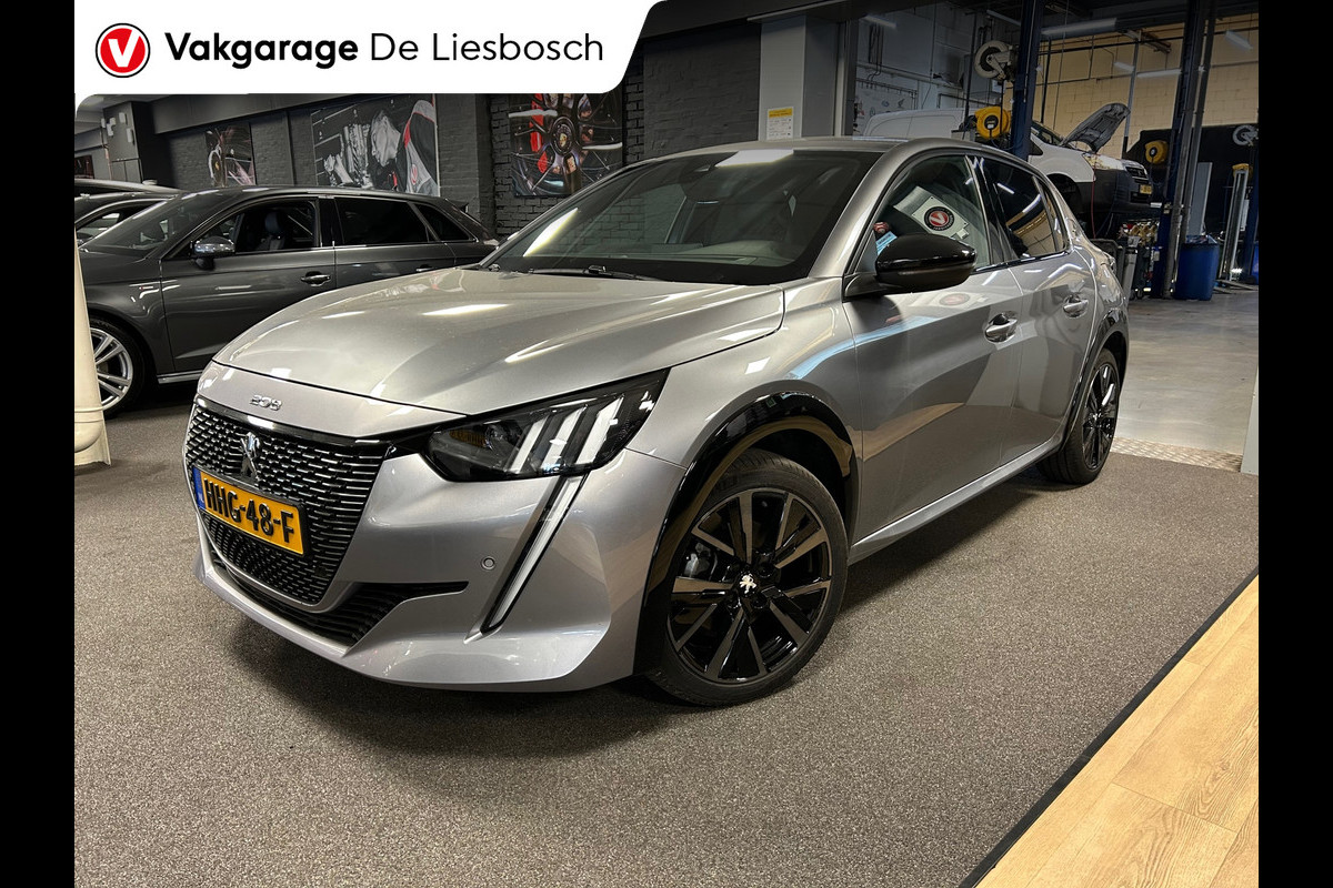 Peugeot 208 1.2 PureTech GT 100 PK | Airco | Navigatie | camera| geen afleveringskosten