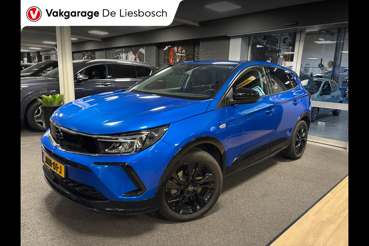 Opel Grandland 1.6 Turbo Plug-In Hybrid GS Line / 225pk / stuur verwarming / camera / Apple carplay