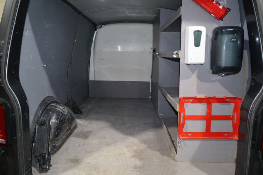 Volkswagen Transporter 2.0 TDI L2 H1 150pk Airco Navigatie Camera