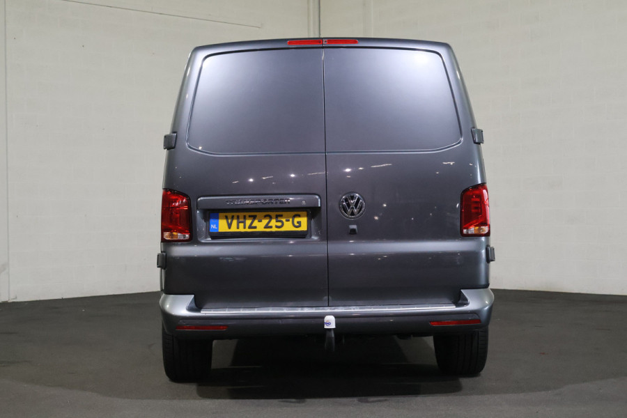 Volkswagen Transporter 2.0 TDI L2 H1 150pk Airco Navigatie Camera