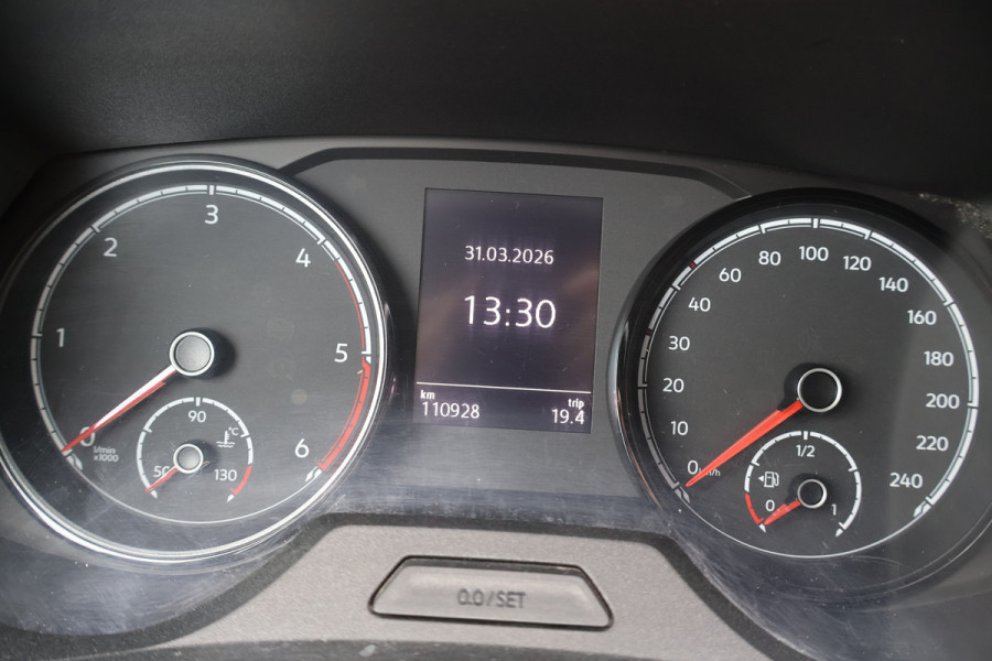 Volkswagen Transporter 2.0 TDI L2 H1 150pk Airco Navigatie Camera