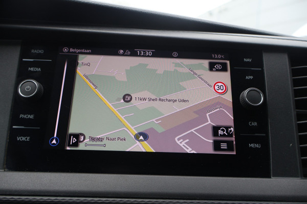 Volkswagen Transporter 2.0 TDI L2 H1 150pk Airco Navigatie Camera