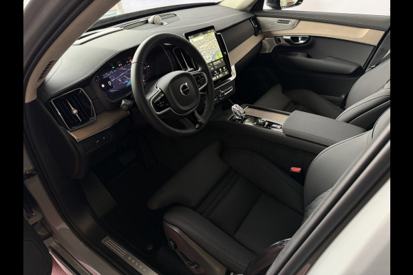Volvo XC90 2.0 T8 456 PK PHEV 12/25 AWD 7P ULTRA DARK Bowers & Wilkins LUCHTVERING SCHUIFDAK SCHUIFDAK 21''LMV STOEL/STUUR.VERW PANORAMA STANDKACHEL HEADUP ✅Top Auto's Wijchen✅ 170 Nieuwe en bijna nieuwe Auto's met : Benzine /  PHEV / Plug in hybrid / Hybrid / Mild hybrid / HEV / Keuze uit Plus / /Ultra/ Bright / Dark / Black Edition /