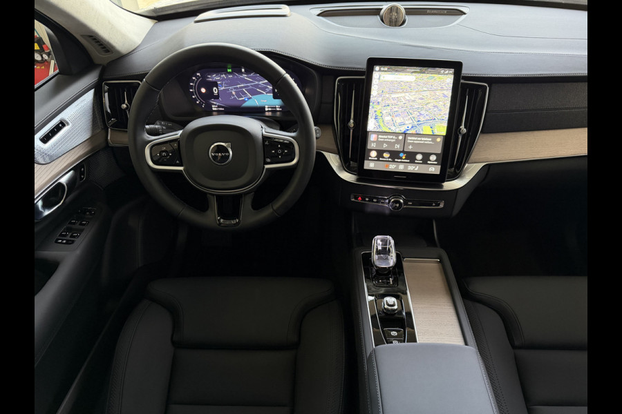 Volvo XC90 2.0 T8 456 PK PHEV 12/25 AWD 7P ULTRA DARK Bowers & Wilkins LUCHTVERING SCHUIFDAK SCHUIFDAK 21''LMV STOEL/STUUR.VERW PANORAMA STANDKACHEL HEADUP ✅Top Auto's Wijchen✅ 170 Nieuwe en bijna nieuwe Auto's met : Benzine /  PHEV / Plug in hybrid / Hybrid / Mild hybrid / HEV / Keuze uit Plus / /Ultra/ Bright / Dark / Black Edition /