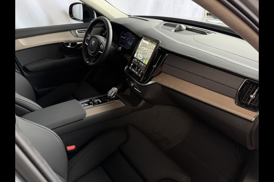 Volvo XC90 2.0 T8 456 PK PHEV 12/25 AWD 7P ULTRA DARK Bowers & Wilkins LUCHTVERING SCHUIFDAK SCHUIFDAK 21''LMV STOEL/STUUR.VERW PANORAMA STANDKACHEL HEADUP ✅Top Auto's Wijchen✅ 170 Nieuwe en bijna nieuwe Auto's met : Benzine /  PHEV / Plug in hybrid / Hybrid / Mild hybrid / HEV / Keuze uit Plus / /Ultra/ Bright / Dark / Black Edition /