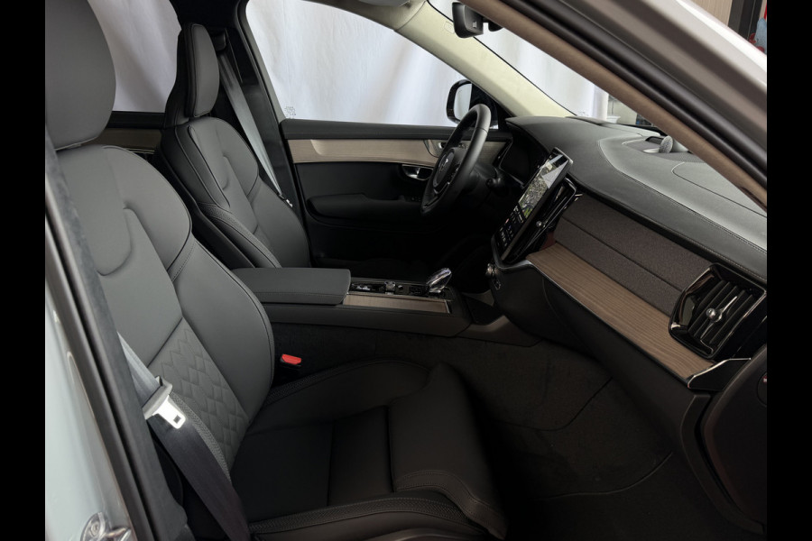 Volvo XC90 2.0 T8 456 PK PHEV 12/25 AWD 7P ULTRA DARK Bowers & Wilkins LUCHTVERING SCHUIFDAK SCHUIFDAK 21''LMV STOEL/STUUR.VERW PANORAMA STANDKACHEL HEADUP ✅Top Auto's Wijchen✅ 170 Nieuwe en bijna nieuwe Auto's met : Benzine /  PHEV / Plug in hybrid / Hybrid / Mild hybrid / HEV / Keuze uit Plus / /Ultra/ Bright / Dark / Black Edition /