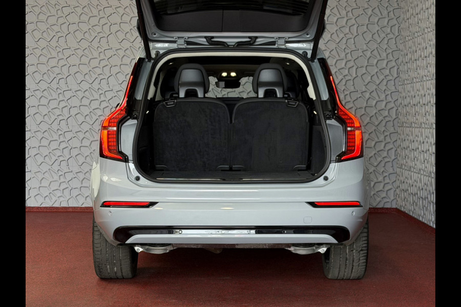 Volvo XC90 2.0 T8 456 PK PHEV 12/25 AWD 7P ULTRA DARK Bowers & Wilkins LUCHTVERING SCHUIFDAK SCHUIFDAK 21''LMV STOEL/STUUR.VERW PANORAMA STANDKACHEL HEADUP ✅Top Auto's Wijchen✅ 170 Nieuwe en bijna nieuwe Auto's met : Benzine /  PHEV / Plug in hybrid / Hybrid / Mild hybrid / HEV / Keuze uit Plus / /Ultra/ Bright / Dark / Black Edition /