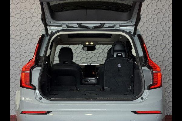 Volvo XC90 2.0 T8 456 PK PHEV 12/25 AWD 7P ULTRA DARK Bowers & Wilkins LUCHTVERING SCHUIFDAK SCHUIFDAK 21''LMV STOEL/STUUR.VERW PANORAMA STANDKACHEL HEADUP ✅Top Auto's Wijchen✅ 170 Nieuwe en bijna nieuwe Auto's met : Benzine /  PHEV / Plug in hybrid / Hybrid / Mild hybrid / HEV / Keuze uit Plus / /Ultra/ Bright / Dark / Black Edition /