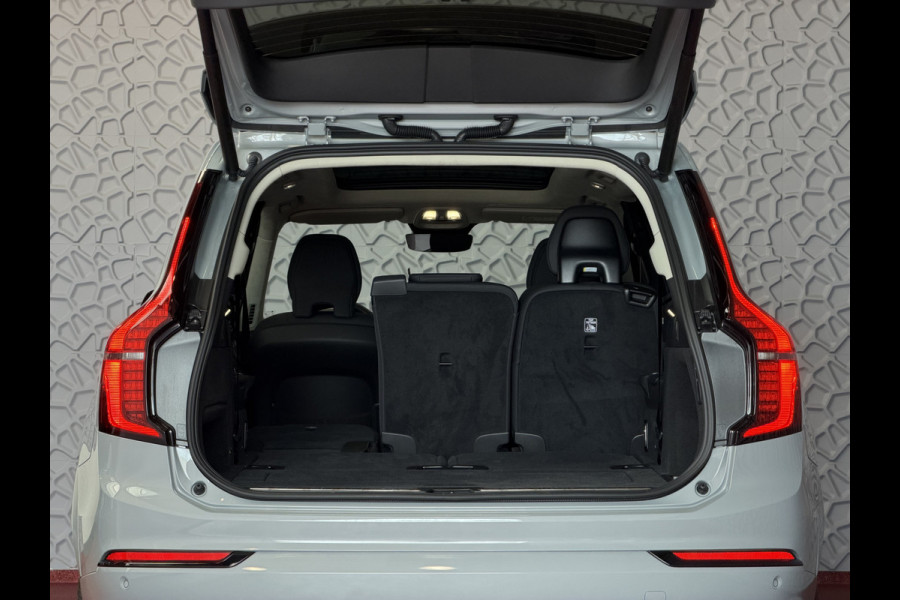 Volvo XC90 2.0 T8 456 PK PHEV 12/25 AWD 7P ULTRA DARK Bowers & Wilkins LUCHTVERING SCHUIFDAK SCHUIFDAK 21''LMV STOEL/STUUR.VERW PANORAMA STANDKACHEL HEADUP ✅Top Auto's Wijchen✅ 170 Nieuwe en bijna nieuwe Auto's met : Benzine /  PHEV / Plug in hybrid / Hybrid / Mild hybrid / HEV / Keuze uit Plus / /Ultra/ Bright / Dark / Black Edition /