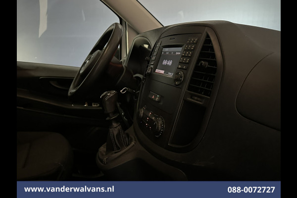 Mercedes-Benz Vito 114 CDI 136pk L2H1 Euro6 Airco | Navigatie | Camera | Cruisecontrol | Stoelverwarming Parkeersensoren, Trekhaak, Bijrijdersbank